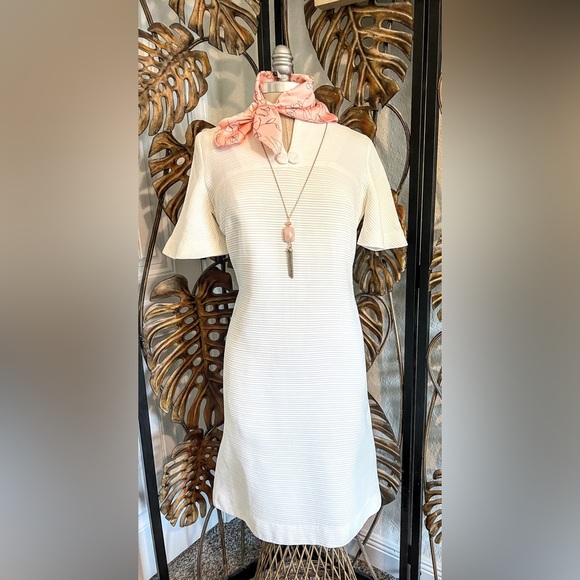 Merley True Vintage White Knee Length A- Line Dress Women’s Size M - Picture 1 of 16